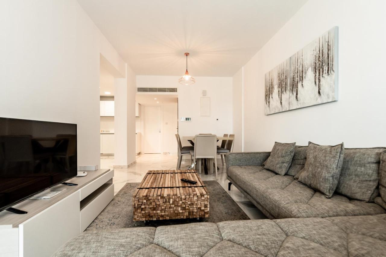 Silver House Boutique Apartment Paphos Exterior photo